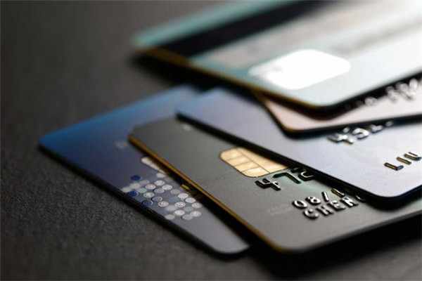 微信、支付宝测试 “信用卡取现”功能：仅能提现到本人银行卡