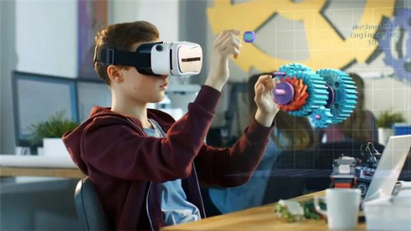 索尼展示下一代VR头显原型设备：支持8K分辨率、低延迟